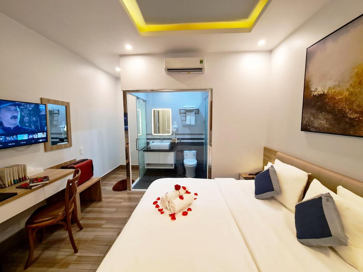 Hotel Dong _